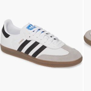 Adidas | Sambas | Womens 7 (Sold out!!)